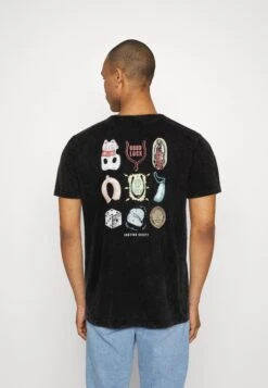 Kaotiko Washed Lots Of Luck Unisex - Print T-Shirt - Black -Kaotiko Fashion Shop 00a43e8088234b9b8a0449873d2bd392