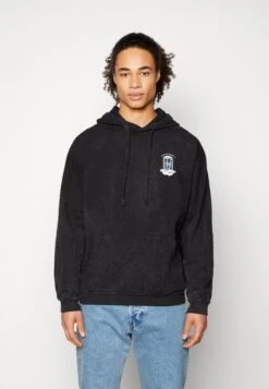 Kaotiko Cap Washed Temple Of Earth - Sweatshirt - Black -Kaotiko Fashion Shop 09b33c8b8304423290dcf3fd11a2c527