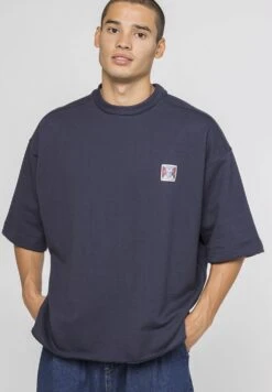 Kaotiko Sweatshirt - Blau