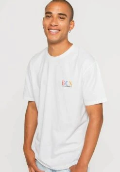 Kaotiko Barcelone - Print T-Shirt - Weiß