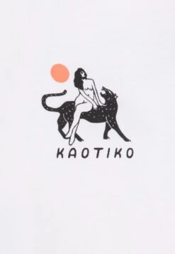 Kaotiko Washed Neverland - Print T-Shirt - White -Kaotiko Fashion Shop 33c07c00d457485badc29a7e900fbc41