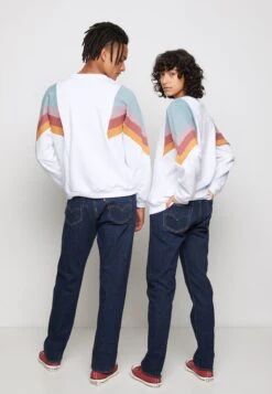 Kaotiko Unisex Crew Seattle - Sweatshirt - Blanco -Kaotiko Fashion Shop 37776204da854bae9ce2508566f3ebdd