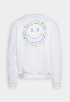 Kaotiko Crew Smile - Sweatshirt - White -Kaotiko Fashion Shop 40de02889f184c429f82a2a3a2596850