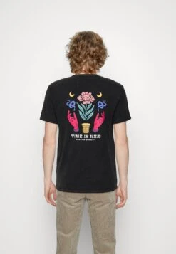 Kaotiko Washed Time Is Now Unisex - Print T-Shirt - Black -Kaotiko Fashion Shop 431482d8be0f4aa288bb16514cd92643