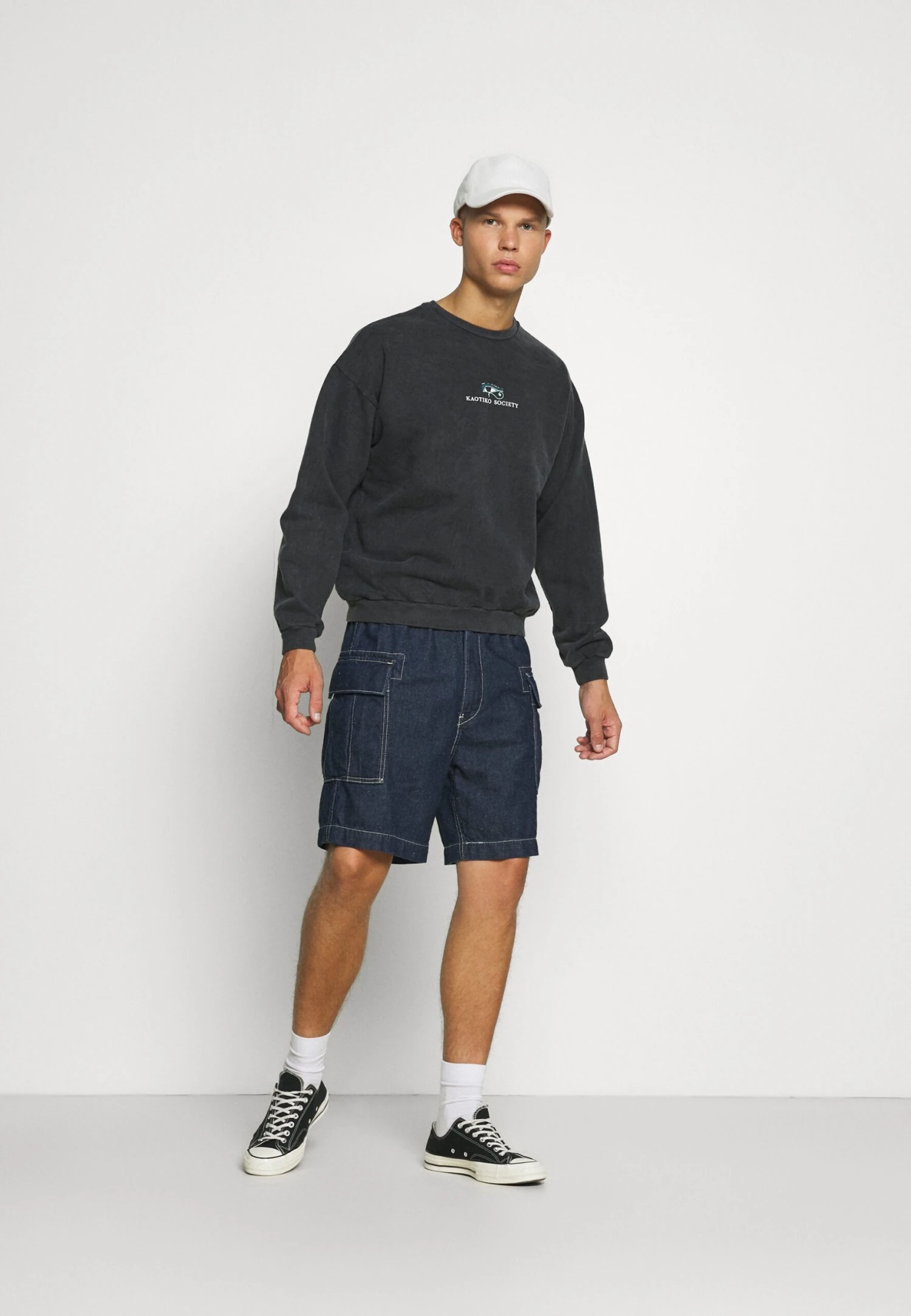 Kaotiko Crew Washed Isis Unisex - Sweatshirt - Black 2 Kaotiko Crew Washed Isis Unisex - Sweatshirt - Black - Image 2