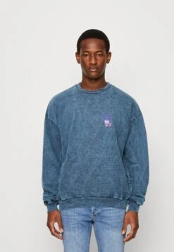 Kaotiko Crew Washed Make Life Epic Unisex - Sweatshirt - Navy -Kaotiko Fashion Shop 53feb4beebfc426c847c8e3a4048ff0c