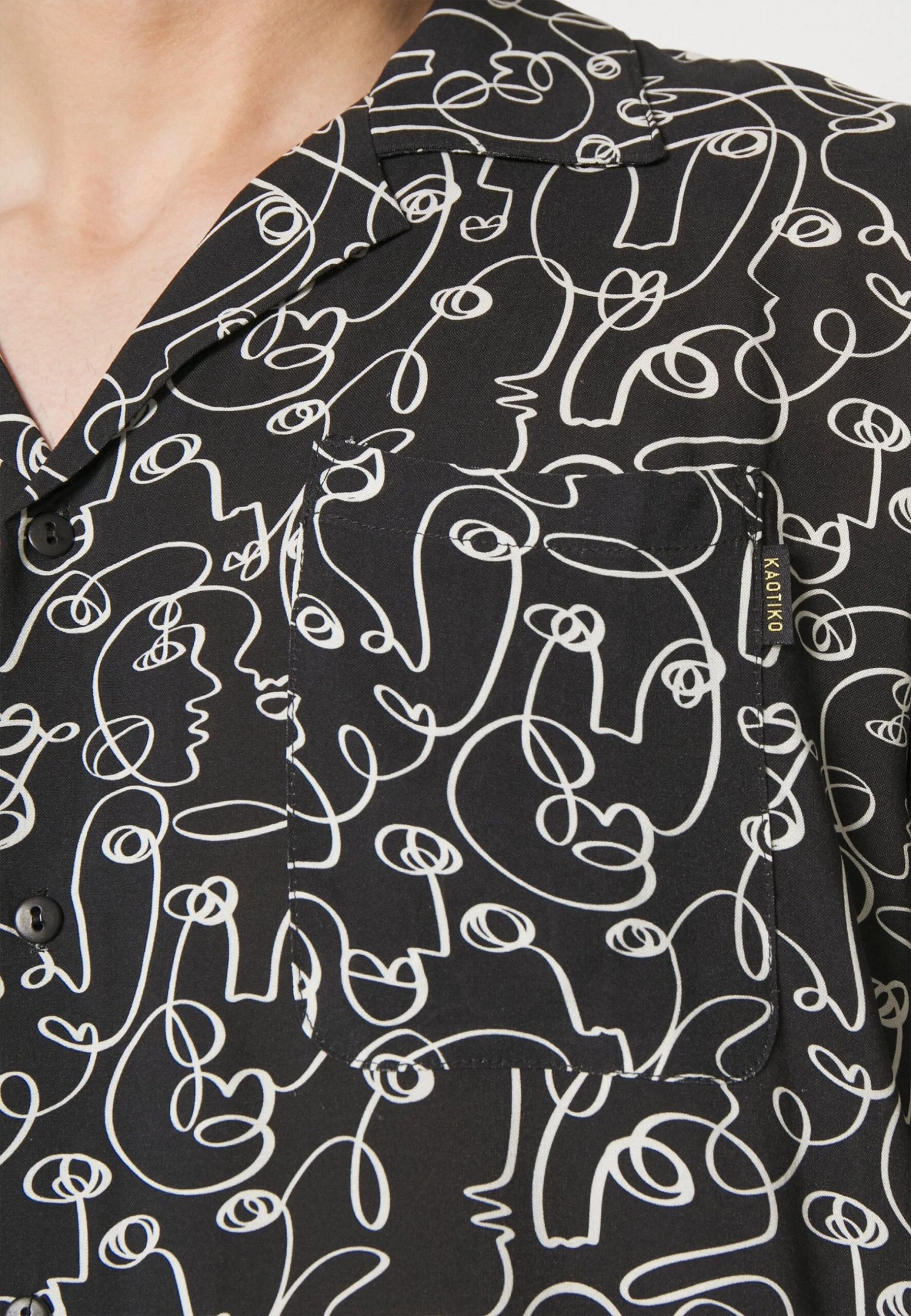 Kaotiko Shirt Faces Unisex - Shirt - Black/Ivory 6 Kaotiko Shirt Faces Unisex - Shirt - Black/Ivory - Image 6