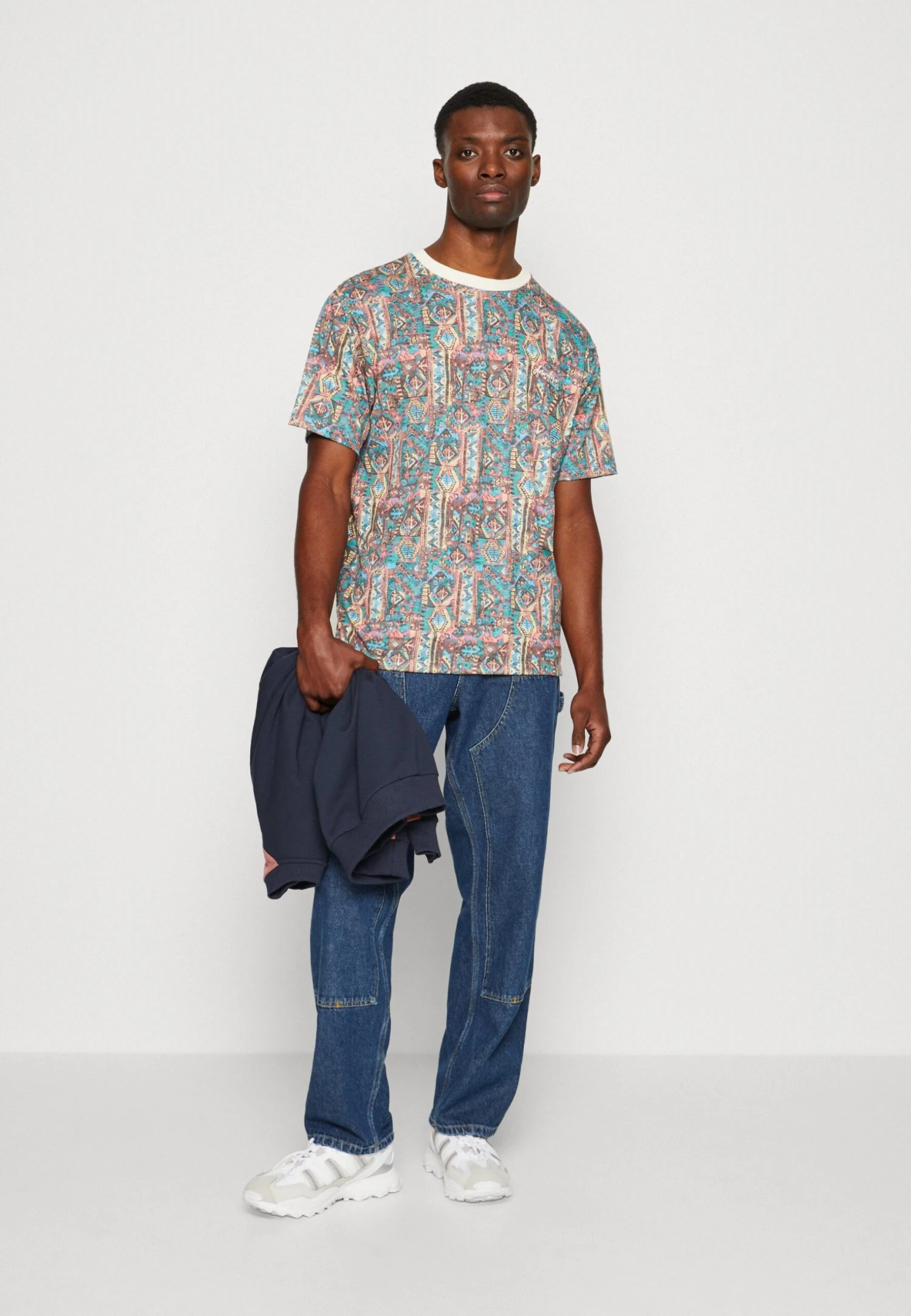 Kaotiko Ethnic Unisex - Print T-Shirt - Green 2 Kaotiko Ethnic Unisex - Print T-Shirt - Green - Image 2