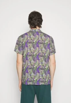 Kaotiko Shirt Bruselas Unisex - Shirt - Purple 7 Kaotiko Shirt Bruselas Unisex - Shirt - Purple -Kaotiko Fashion Shop 6f1ad05a44c845e7a28079f091504126