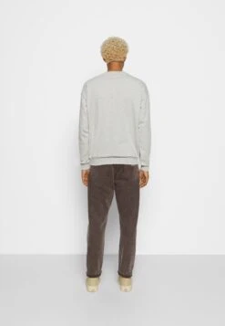 Kaotiko Crew Rocks Mountains Unisex - Sweatshirt - Grey -Kaotiko Fashion Shop 774b51ef2aa94299b7f80c55f8294e87