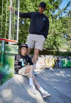 Kaotiko Crew Minimal Unisex - Sweatshirt - Black