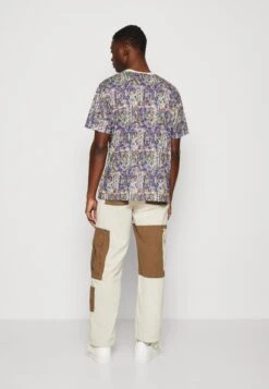 Kaotiko Ethnic Unisex - Print T-Shirt - Blue -Kaotiko Fashion Shop 87646e0005d047ba8ff0f0097596707c