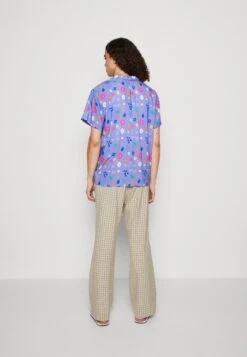 Kaotiko Shirt Wild Flower Unisex - Shirt - Niagara -Kaotiko Fashion Shop 8a294a61951245948febd6a8a247d8bf