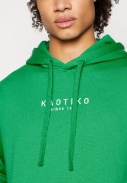 Kaotiko Vancouver - Sweatshirt - Green -Kaotiko Fashion Shop 92639686701e4fd1861ced8ae5c76354