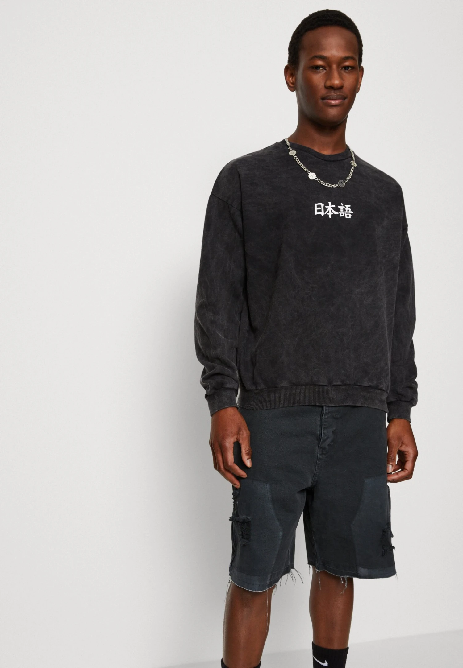 Kaotiko Crew Washed Heron Japan Unisex - Sweatshirt - Black 4 Kaotiko Crew Washed Heron Japan Unisex - Sweatshirt - Black - Image 4