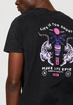 Kaotiko Washed Make Life Epic Unisex - Print T-Shirt - Regaliz 11 Kaotiko Washed Make Life Epic Unisex - Print T-Shirt - Regaliz -Kaotiko Fashion Shop a4be704d03944cf78c4b0b8fecf8b597