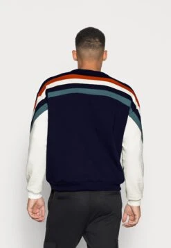 Kaotiko Unisex - Sweatshirt - Sud Cap Walker -Kaotiko Fashion Shop a7ad62f1afa547eca7c88f5ccc51d57d