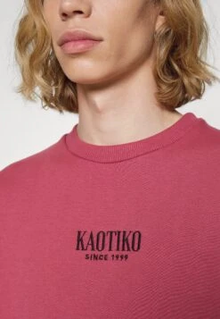 Kaotiko Crew Westport Unisex - Sweatshirt - Burgundy/Navy -Kaotiko Fashion Shop a87d17d9f7c74686b5504e523d1a58e2