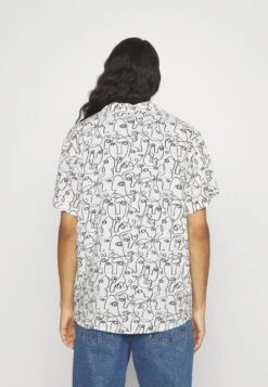 Kaotiko Faces Unisex - Shirt - White/Black -Kaotiko Fashion Shop ada64d8bedf8460bab8e30ba231f15f5