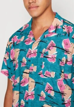 Kaotiko Shirt 80S Unisex - Button-Down Blouse - Turquesa 11 Kaotiko Shirt 80S Unisex - Button-Down Blouse - Turquesa -Kaotiko Fashion Shop adbc2204058c4f5aa0c9c86f87b11455