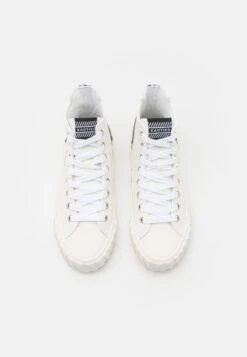 Kaotiko Keoni- High-Top Trainers - White -Kaotiko Fashion Shop b00537a9d12d4951b6aa30d8b0302ecc