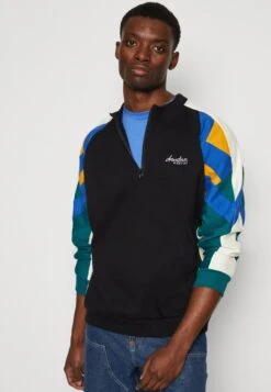 Kaotiko Crew Keoni Unisex - Sweatshirt - Black/Azafran/Royal -Kaotiko Fashion Shop b4ee15d2400041b782449f425f395f42