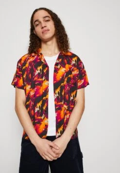 Kaotiko Shirt Marble Unisex - Shirt - Orange -Kaotiko Fashion Shop c1ba61ef19374160acd9391763c44d03