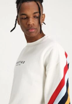 Kaotiko Unisex - Sweatshirt - White -Kaotiko Fashion Shop c496ab6e53e44977ba382463fc01a533