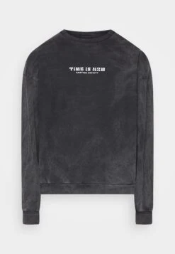 Kaotiko Crew Washed Time Is Now - Sweatshirt - Black -Kaotiko Fashion Shop c6083aa445a84d15b8530d70a992842c