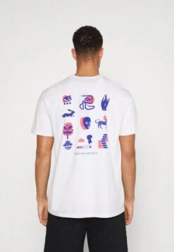 Kaotiko Washed Ocult Unisex - Print T-Shirt - White -Kaotiko Fashion Shop d2be7c16229e4cf087af6bf135c84813