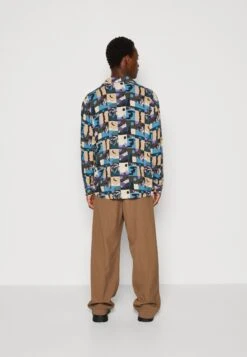 Kaotiko Camisa Tunisia Unisex - Button-Down Blouse - Blue -Kaotiko Fashion Shop dad56a9b952040bc9d884bfa0992cda7