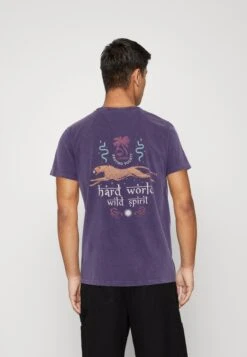 Kaotiko Washed Hard World Unisex - Print T-Shirt - Purple -Kaotiko Fashion Shop dfed13cf51ee4ca0bf746a718a462c05