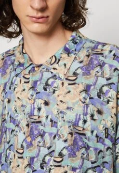 Kaotiko Camisa Ubud Unisex - Button-Down Blouse - Purple -Kaotiko Fashion Shop e0d9a15b07fa4591962bc53ccee544d3