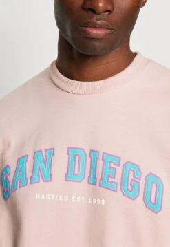 Kaotiko Crew San Diego College Unisex - Sweatshirt - Pink -Kaotiko Fashion Shop f166fd070c3744b29bcea05ab569ca75
