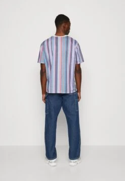 Kaotiko Luken Stripes Unisex - Print T-Shirt - Malva -Kaotiko Fashion Shop f70c82752dbd4805971dddf1ad30d97d