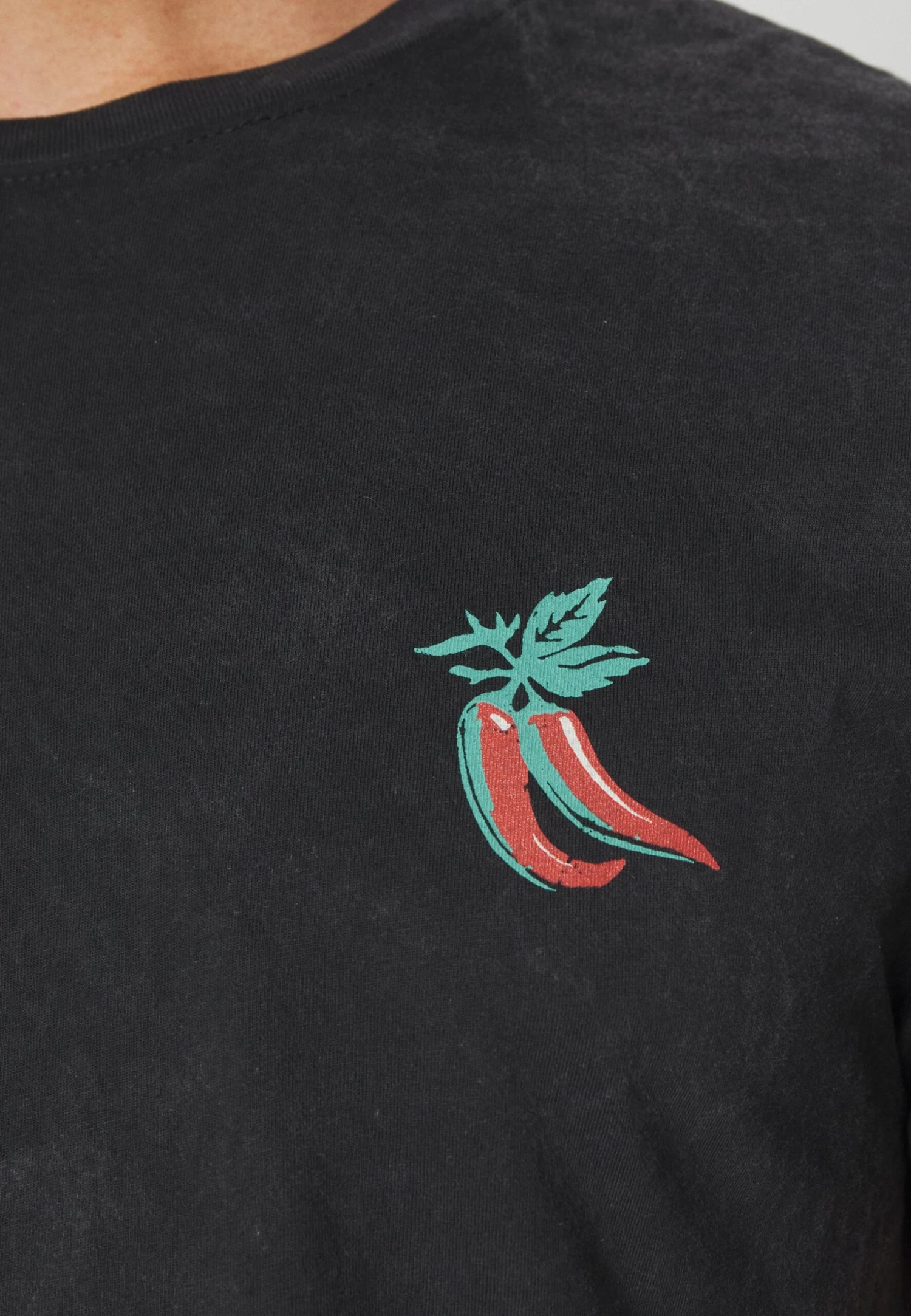 Kaotiko Washed Sunset - Print T-Shirt - Black 8 Kaotiko Washed Sunset - Print T-Shirt - Black - Image 8